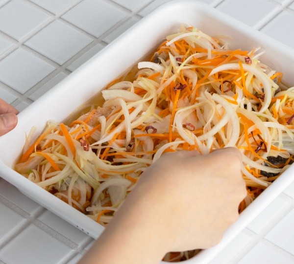 ホーローバット(蓋付き)